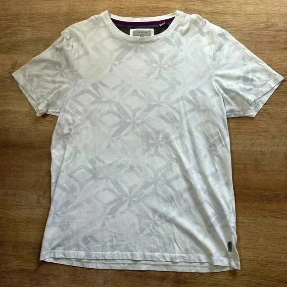 Men's Ted Baker 100% Cotton Patterned Short Sleeve T Shirt Size 4  (Medium) - Picture 2 of 11
